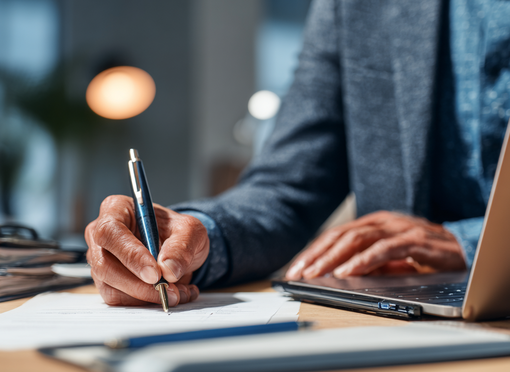 Contract Management Highlight